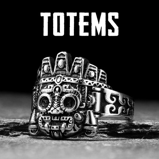 Totems Skull Signet Ring