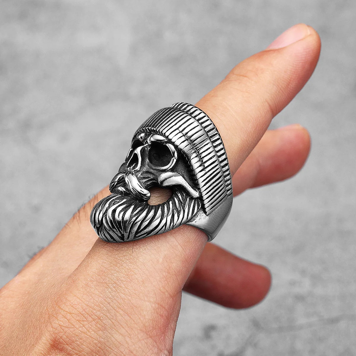 Hippie Skull Rider Signet Ring