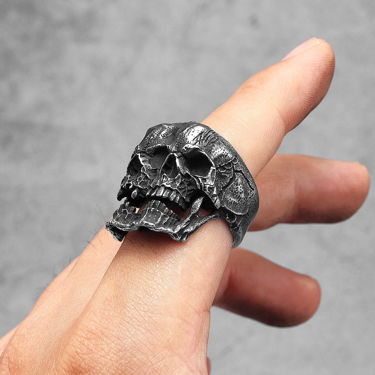 Black Schizophrenia Skull Signet Ring